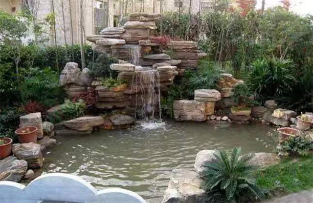 易门庭院假山鱼池设计